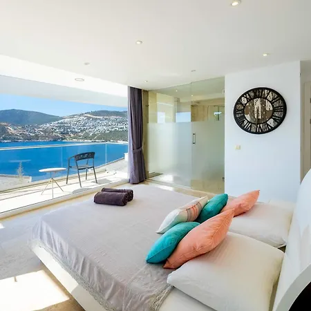 Lumineux Kalkan *