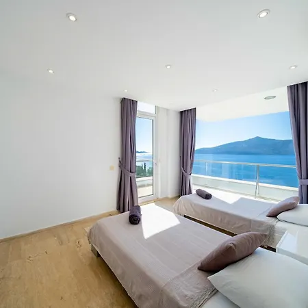 Lumineux Kalkan *