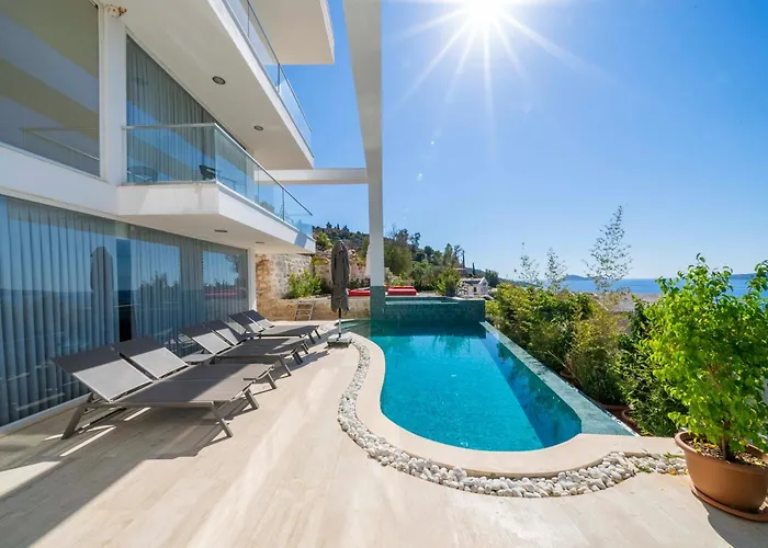 Lumineux Kalkan Villa *