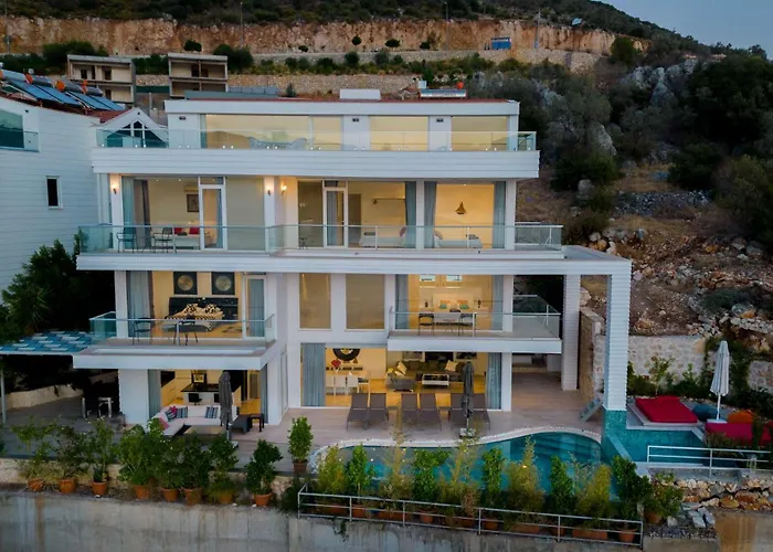 Lumineux Kalkan *