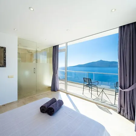 Lumineux Kalkan Villa *